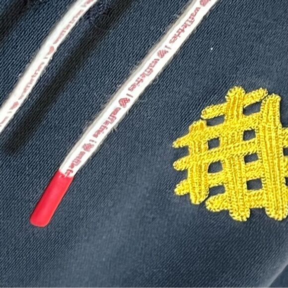 Chick-Fil-A “I Heart Waffle Fries” Embroidered Unisex Hoodie in Navy size XL - Picture 6 of 13